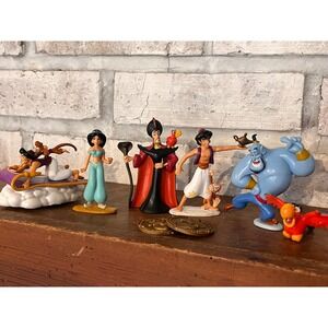 Lot of Vintage 1990s Disney Aladdin  Toy Figures
